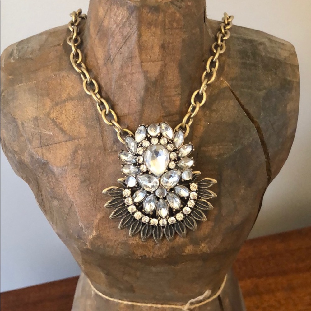 Gold tone necklace